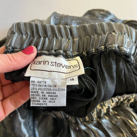 Karin Stevens Silver accordion pleated skirt 14 - Picture 7 of 7
